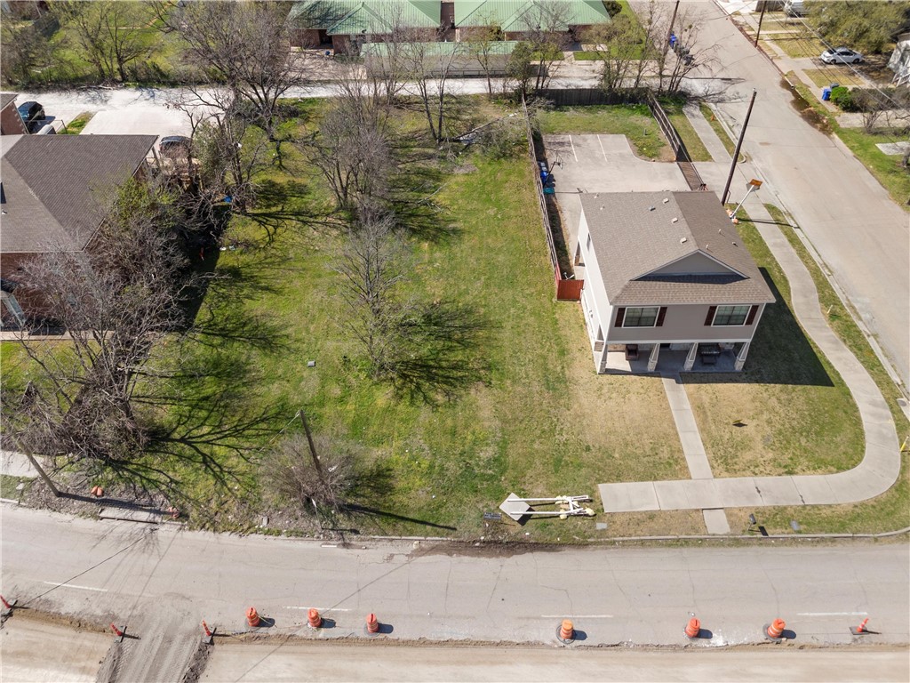 1903 S 17th Street, Waco, Texas image 8