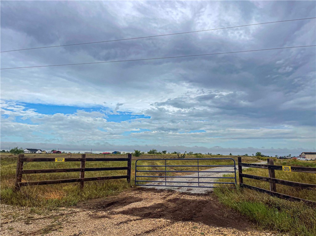 165 Cr 3535, Clifton, Texas image 1