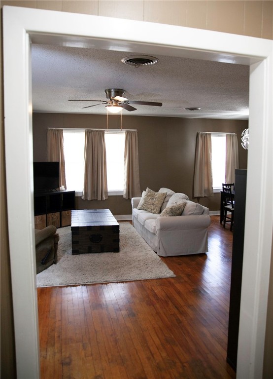 108 E 13th Avenue, Belton, Texas image 17