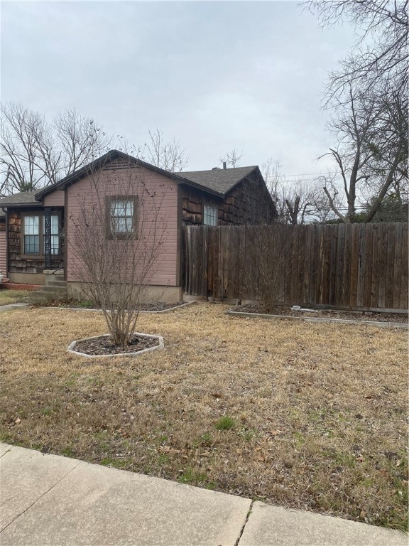 1709 S 43rd Street, Temple, Texas image 2