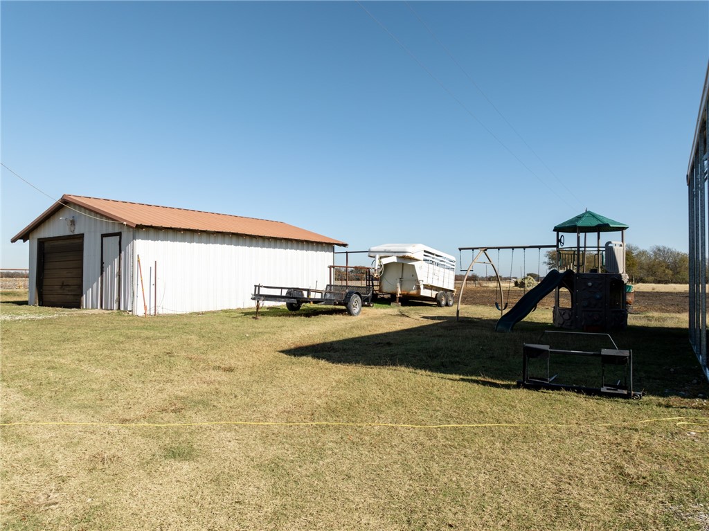 1534 Hcr 3424 E, Bynum, Texas image 38