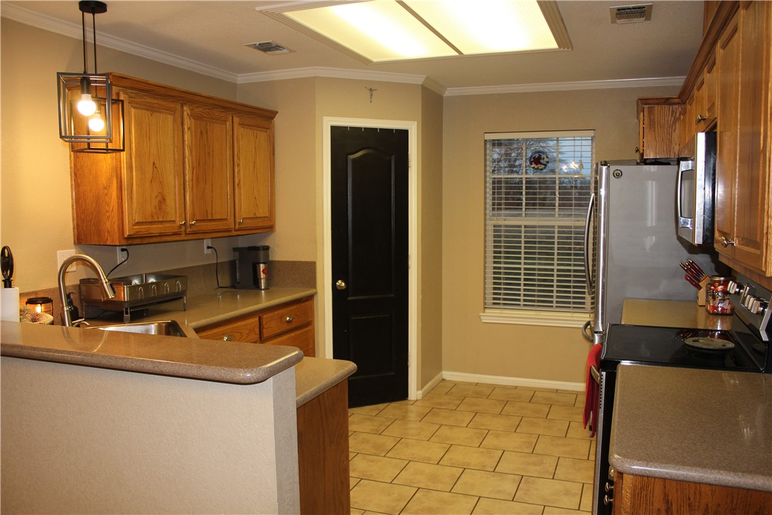 2044 Lcr 760, Groesbeck, Texas image 15