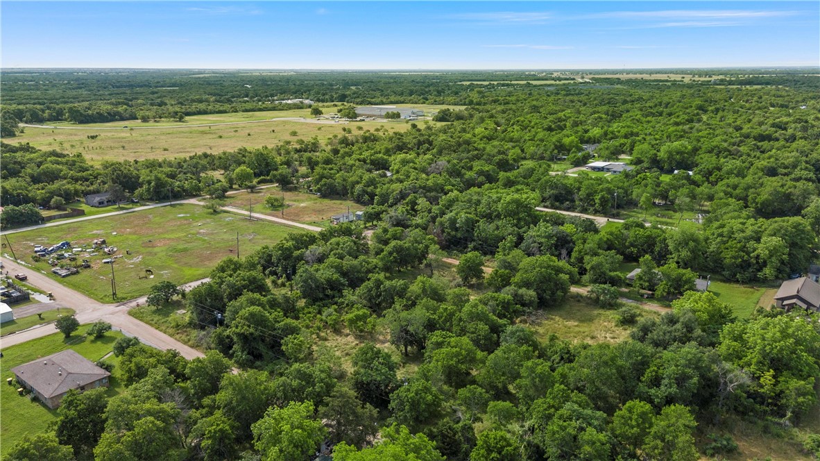 703 Stringfellow Avenue, Marlin, Texas image 6