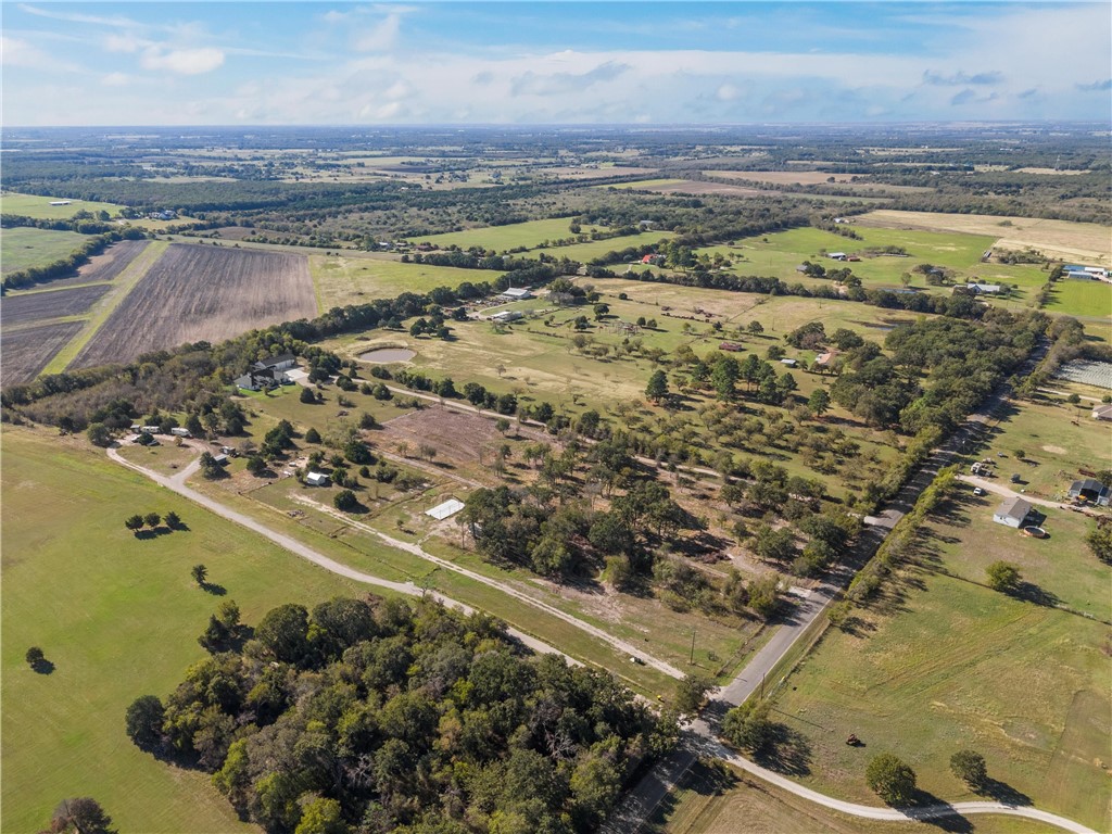 472 Wiggins Road, West, Texas image 12