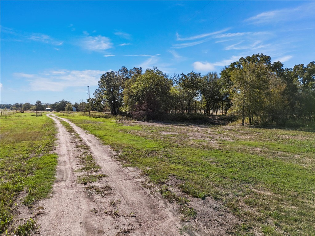 472 Wiggins Road, West, Texas image 8