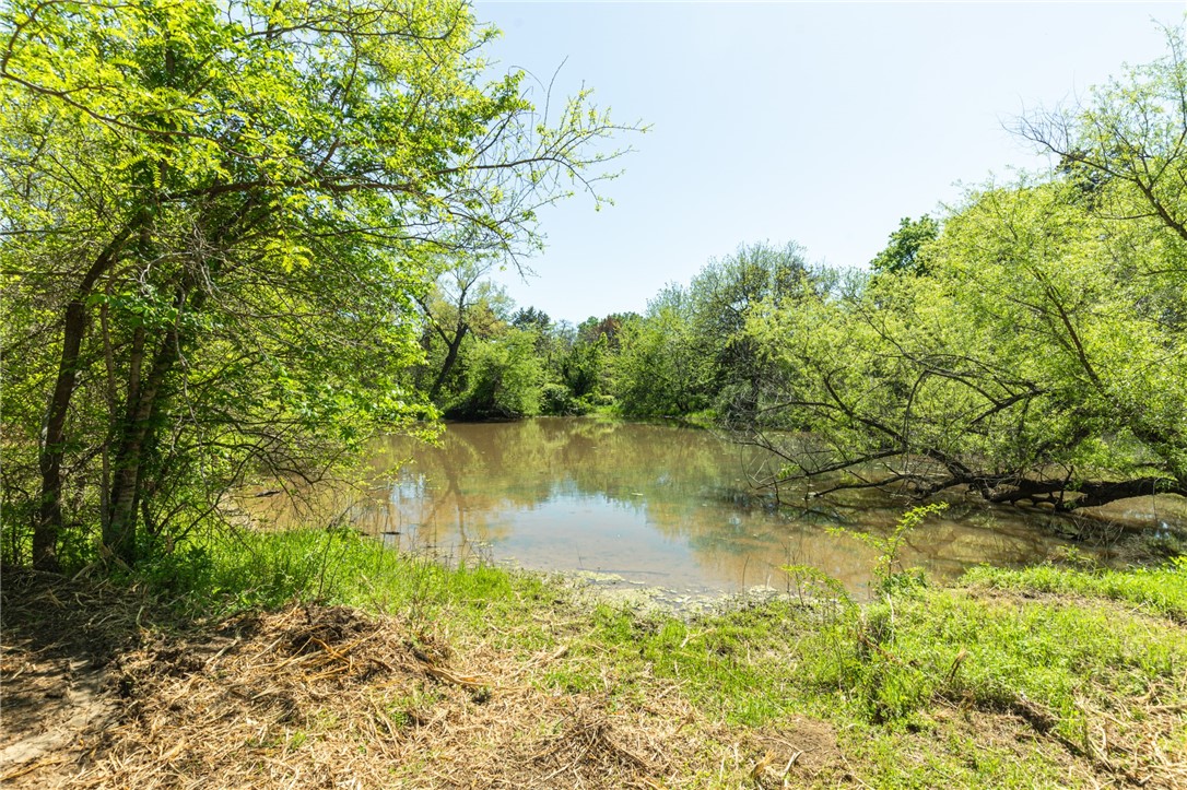 TBD Hcr 2305, Abbott, Texas image 9