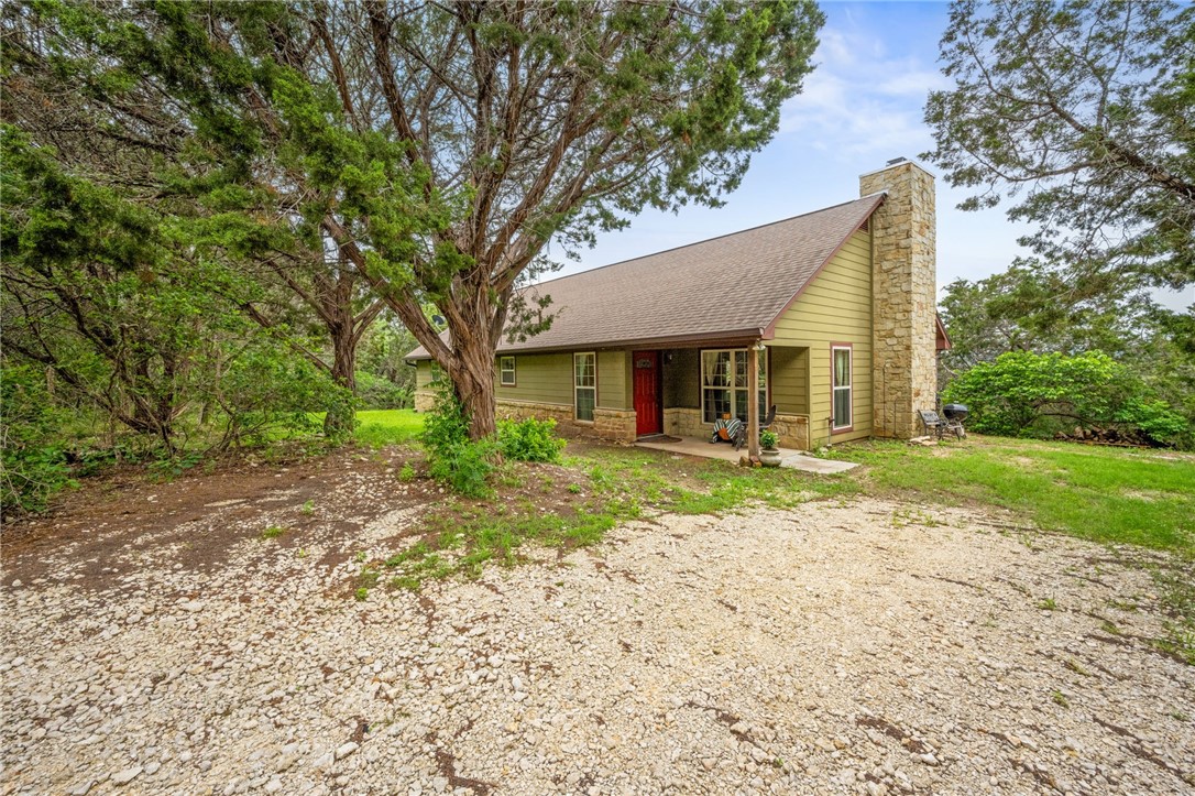 185 Camy Laine Road, Valley Mills, Texas image 2