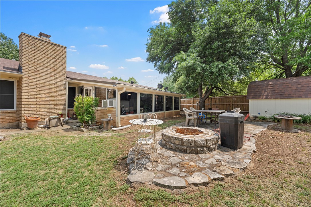 2103 White Street, Clifton, Texas image 24