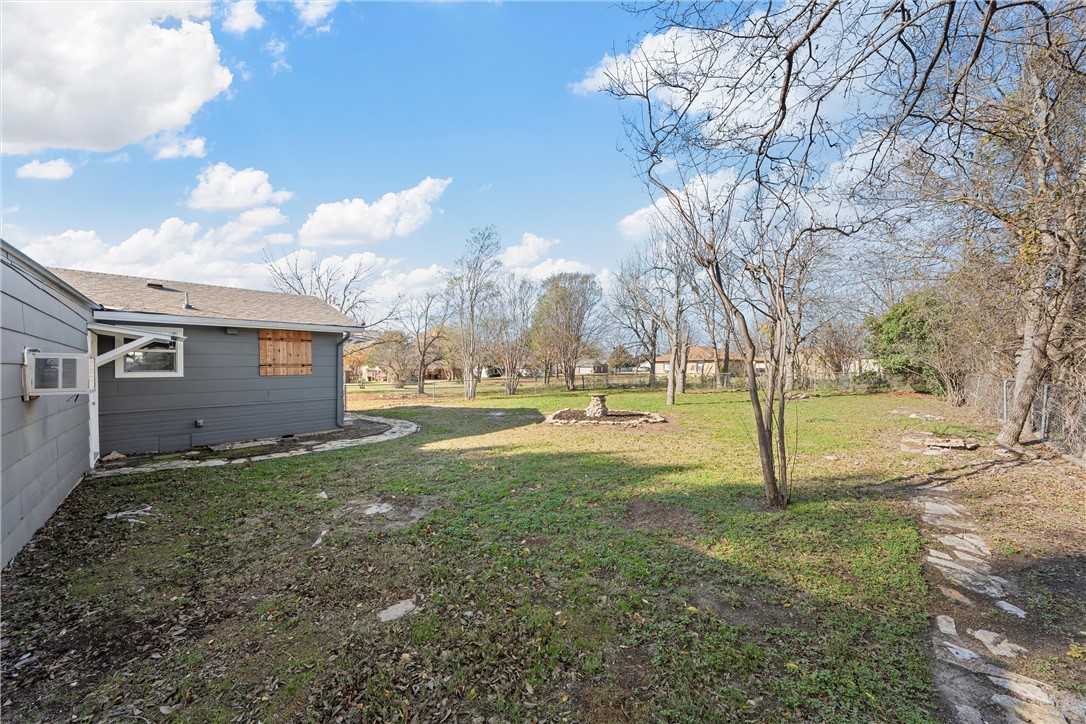 358 Norwood Drive, Woodway, Texas image 32