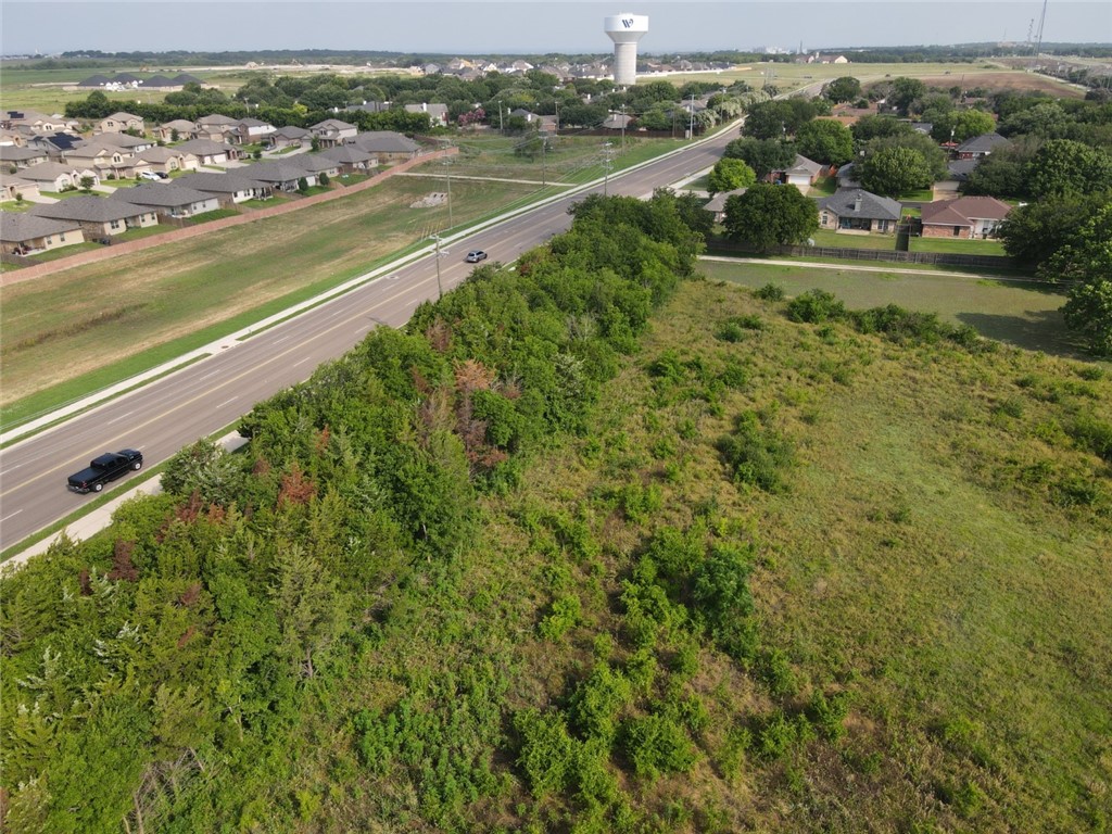 1822 Ritchie Road, Woodway, Texas image 7