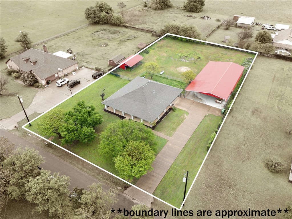 1354 S Fork Wiggins Road, West, Texas image 3