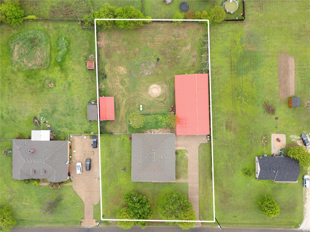1354 S Fork Wiggins Road, West, Texas image 28