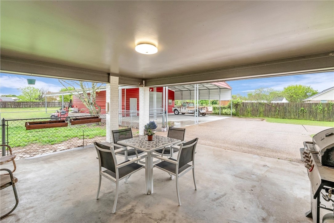 1354 S Fork Wiggins Road, West, Texas image 36