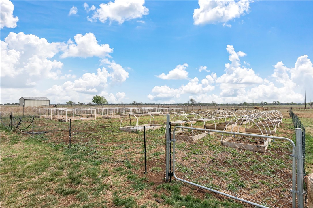 174 Evening Star, McGregor, Texas image 32