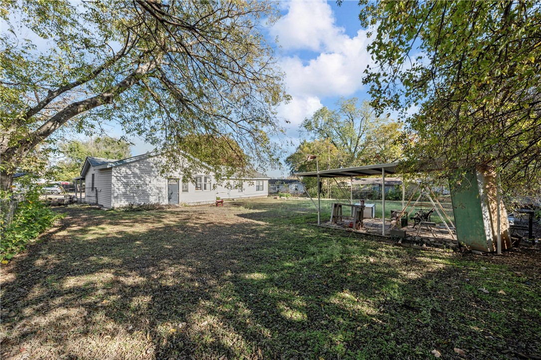 1325 Dartmouth Street, Waco, Texas image 17