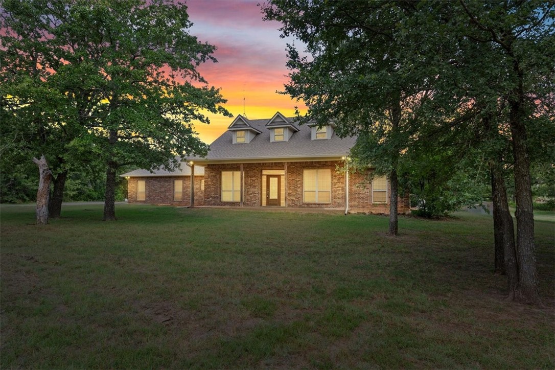 2935 Happy Swaner Lane, Axtell, Texas image 1