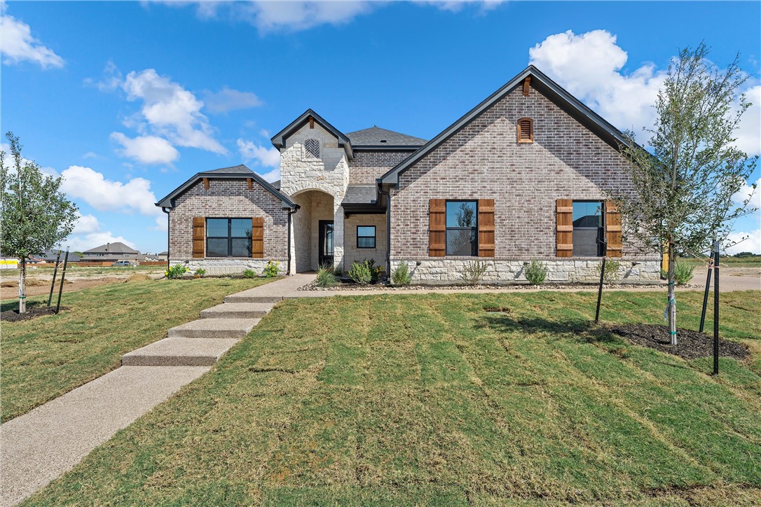 2124 Holborn Street, Lorena, Texas image 1