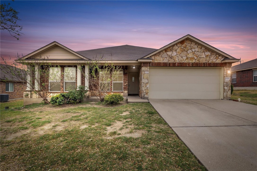 6709 Serena Lane, Woodway, Texas image 1