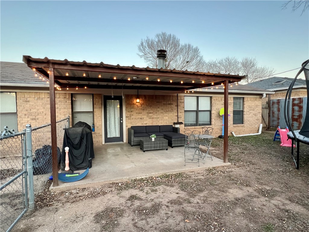 2105 Skylark Drive, Woodway, Texas image 38