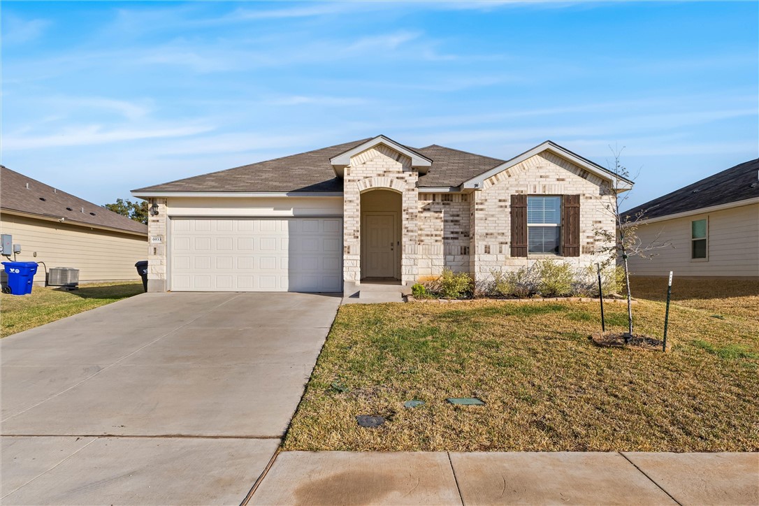 6933 Guadalupe Road, China Spring, Texas image 1
