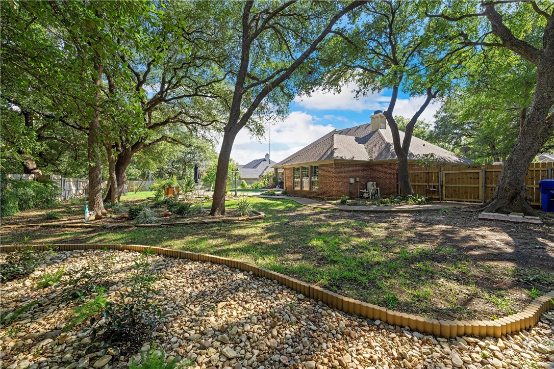 354 Elm Grove Circle, McGregor, Texas image 27