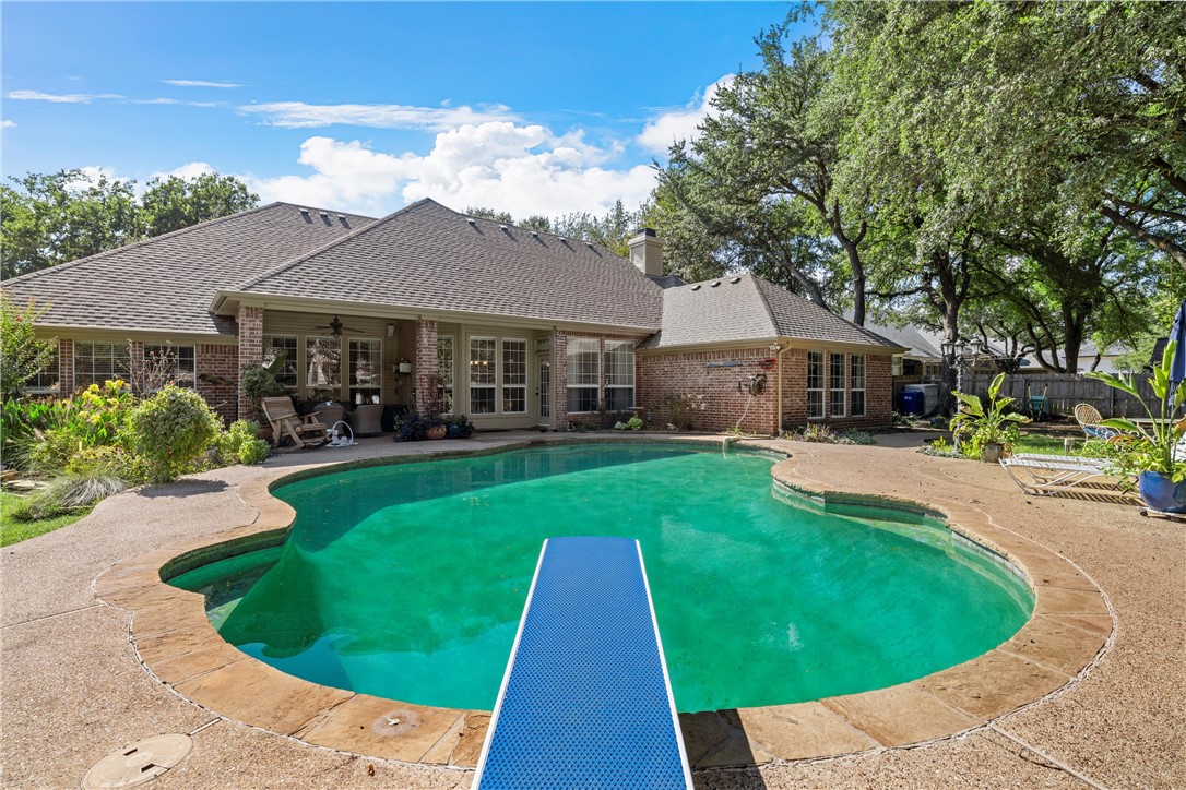 354 Elm Grove Circle, McGregor, Texas image 25