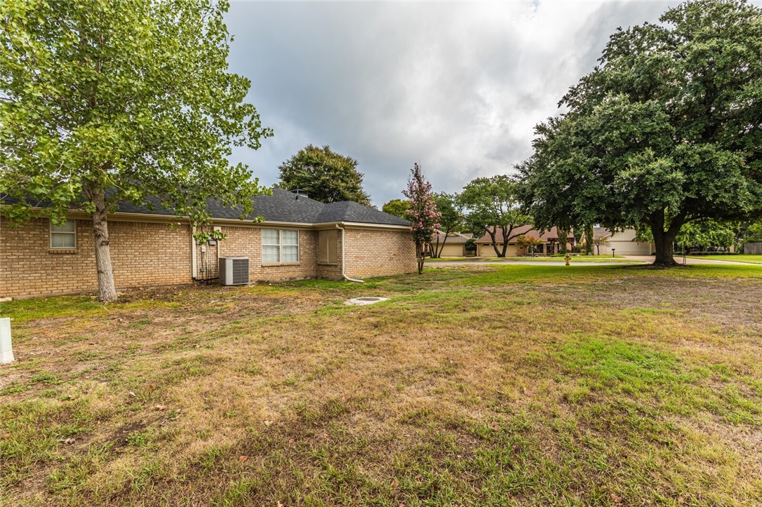 4145 Westchester Drive, Waco, Texas image 38