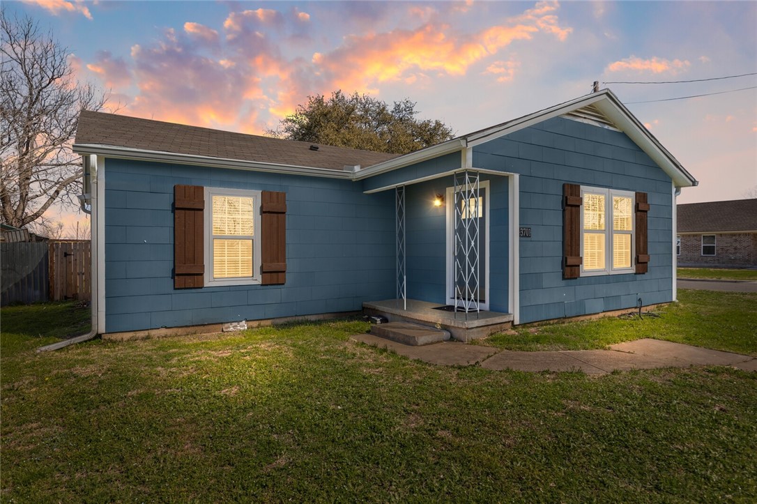 3701 N 21st Street, Waco, Texas image 4