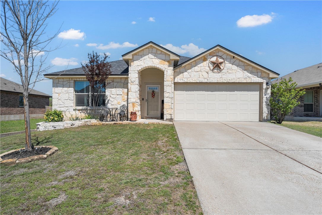 2808 Skinner Drive, Lorena, Texas image 1