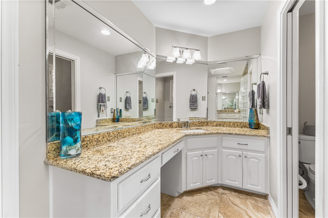 10001 Creek Bend Drive, Woodway, Texas image 25