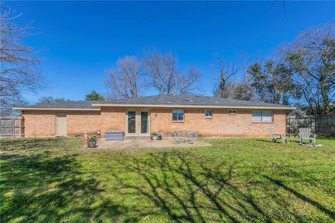 7758 E Fairway Road, Woodway, Texas image 18