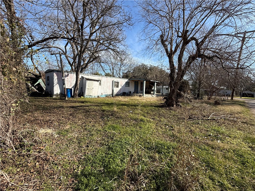 Ave E Road, Moody, Texas image 2