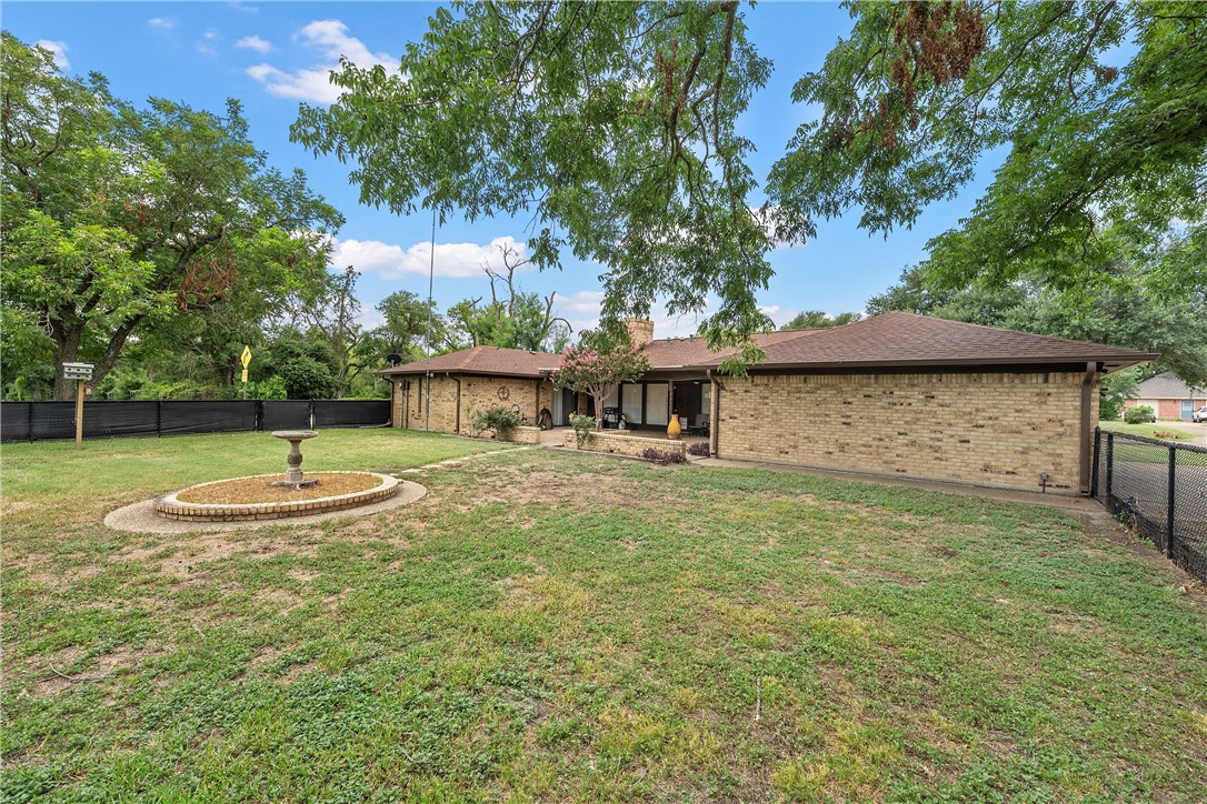 804 Val Verde Pl, Marlin, Texas image 33