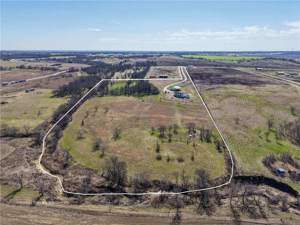 232 Hcr 2302, Abbott, Texas image 5