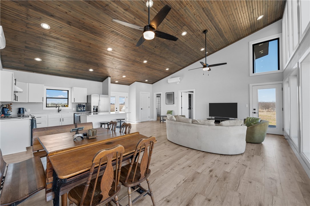 232 Hcr 2302, Abbott, Texas image 13