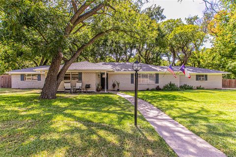 1220 Wedgewood Drive, Woodway, TX 76712 - MLS#: 217712
