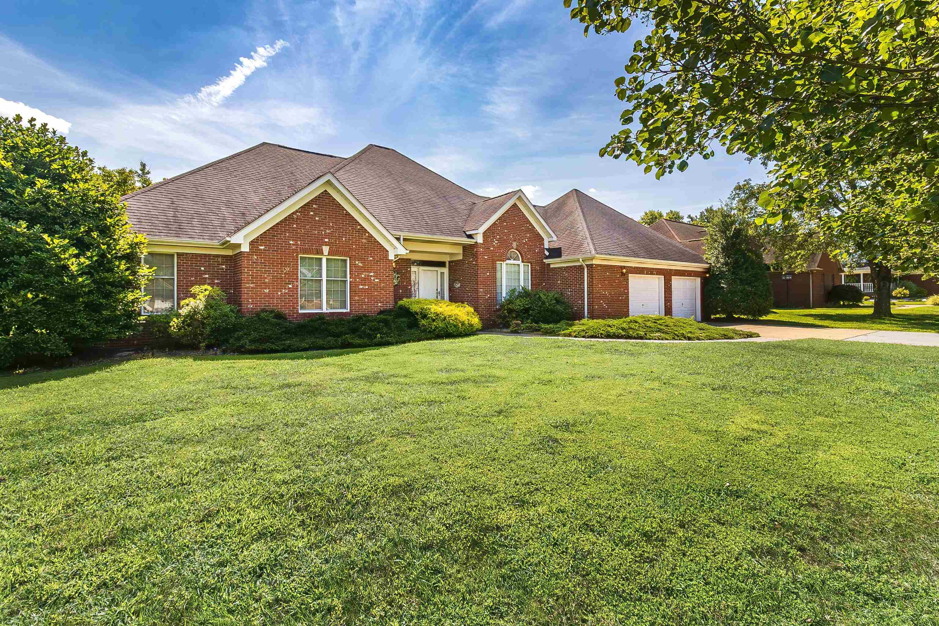 4014 Denise Dr