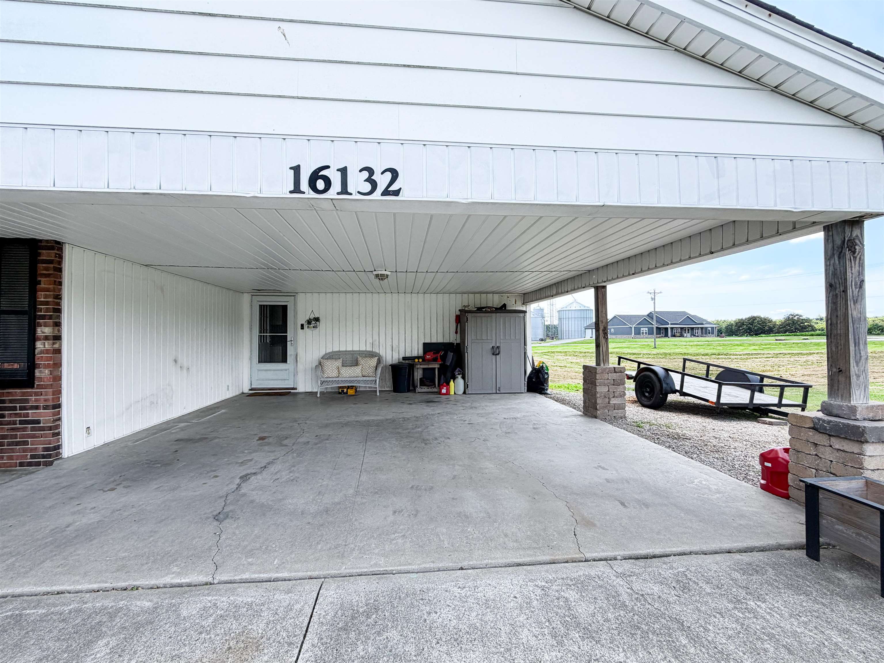 16132 State Route 136 E