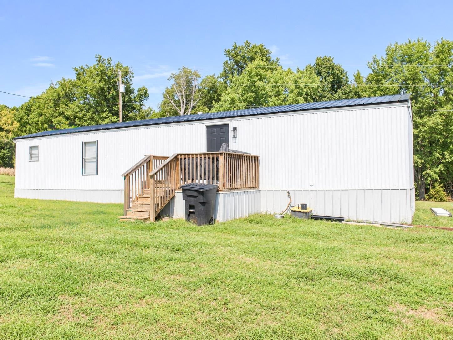 1401 Granny Hill Road