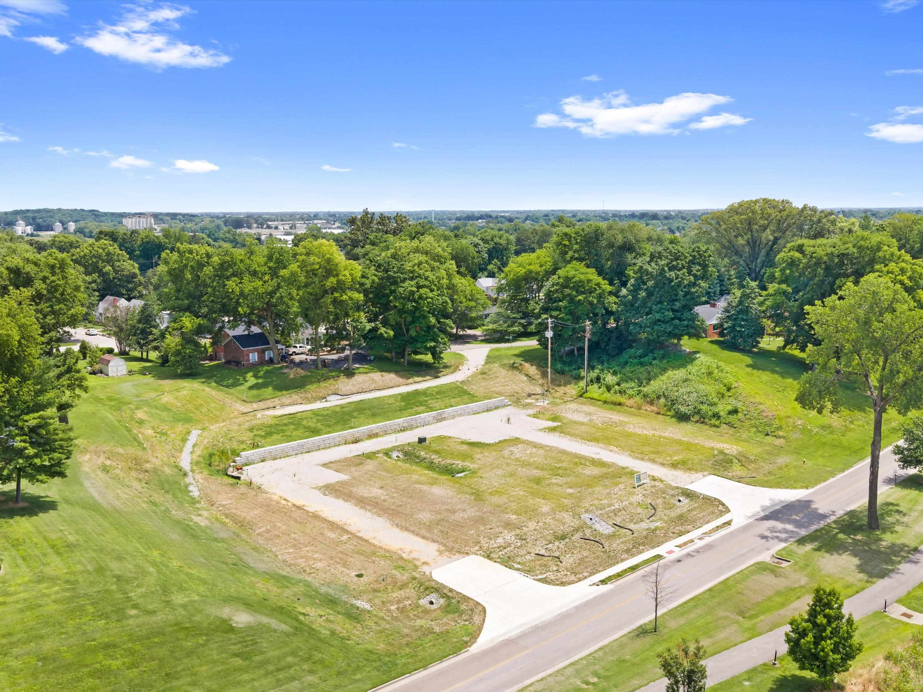 1114 Merritt Dr. Lot 4 - Riverview Place
