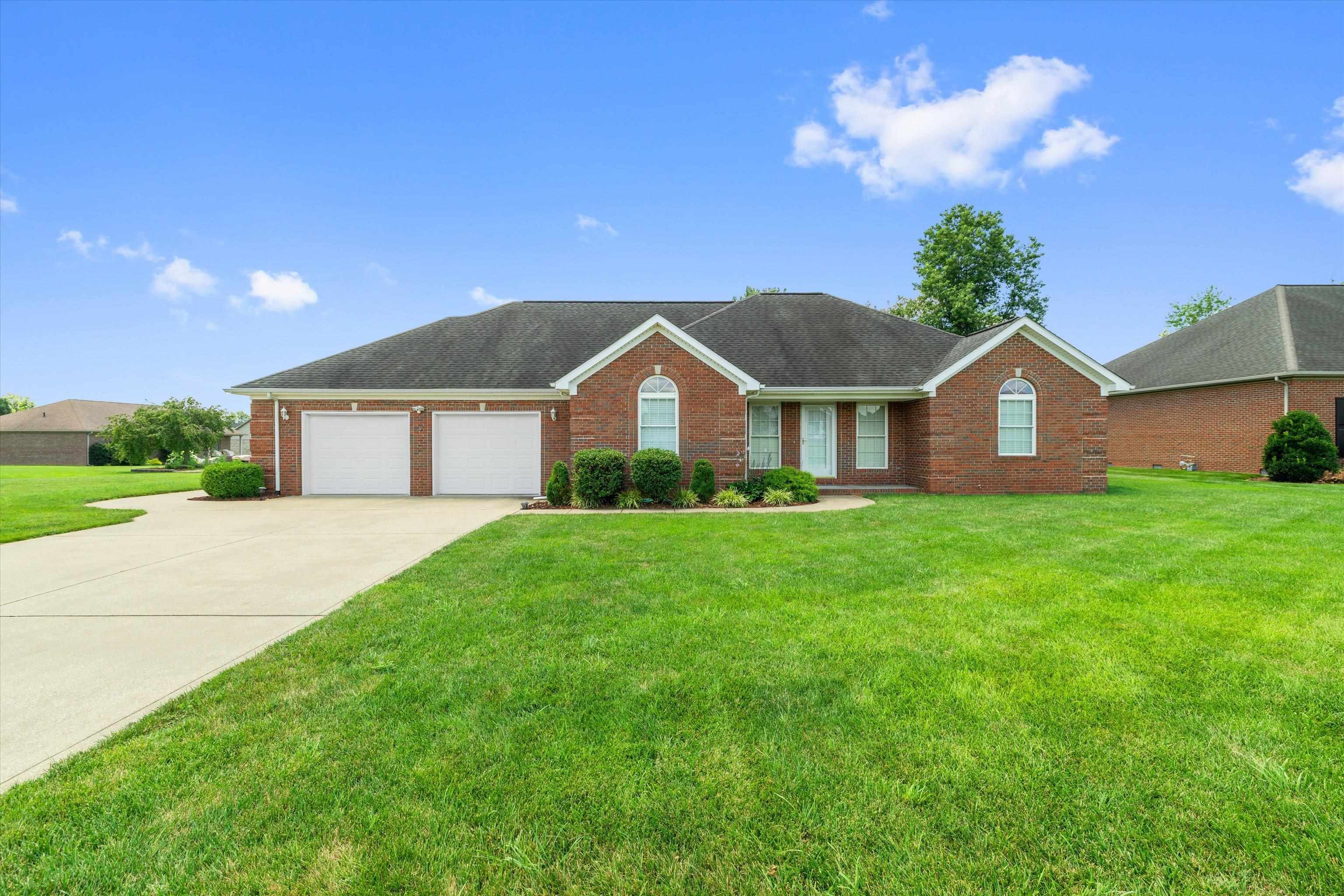 635 Mallard Ln