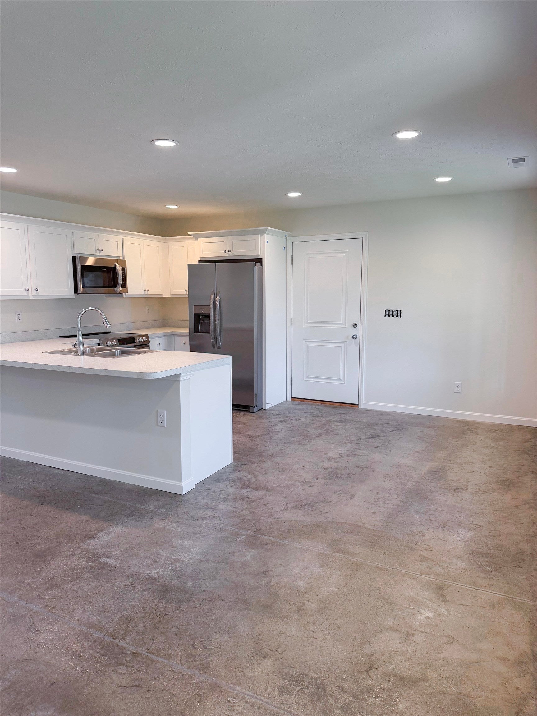 1834 Old Madisonville Rd Unit 112
