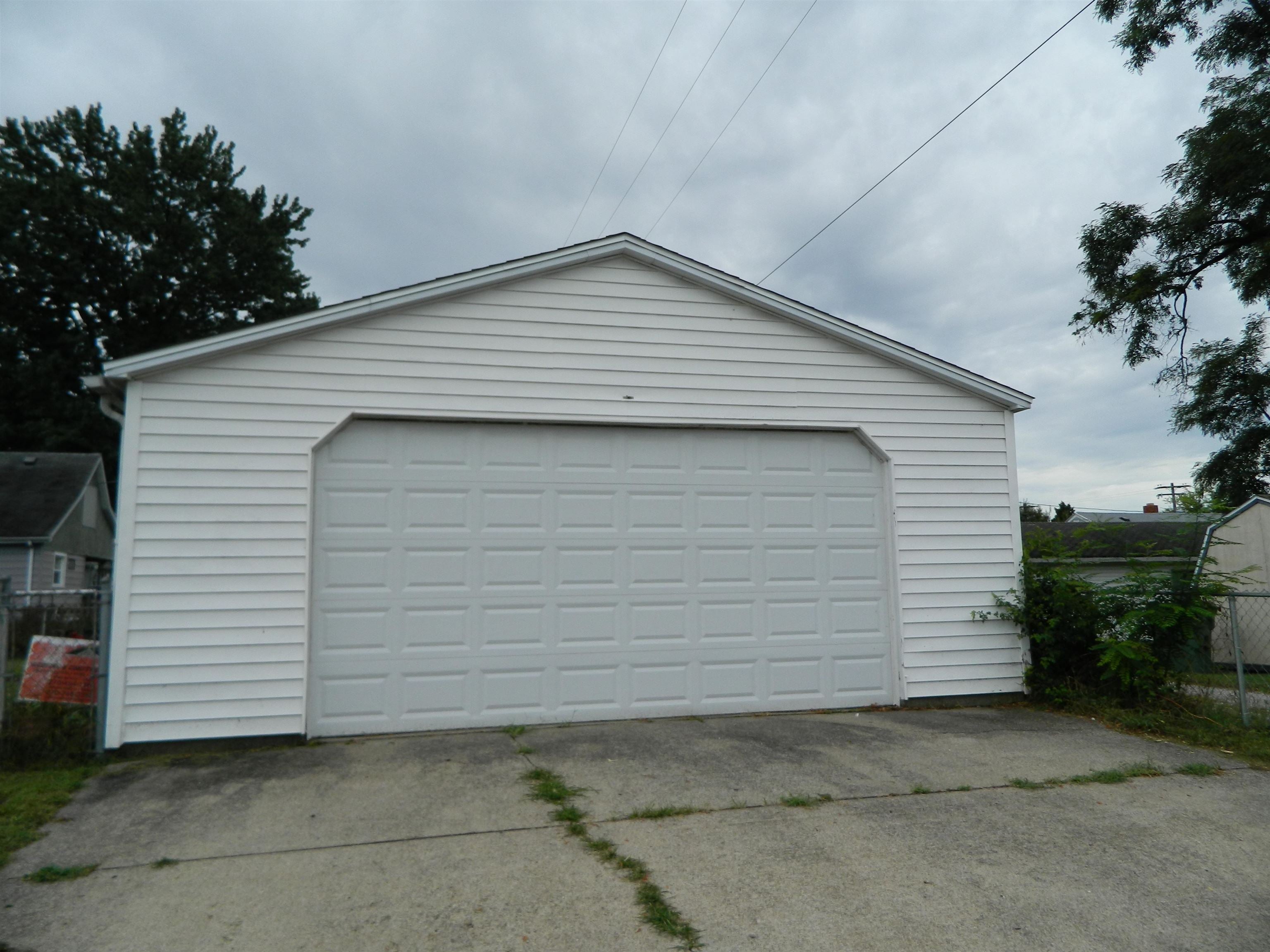 1300 Helm Street