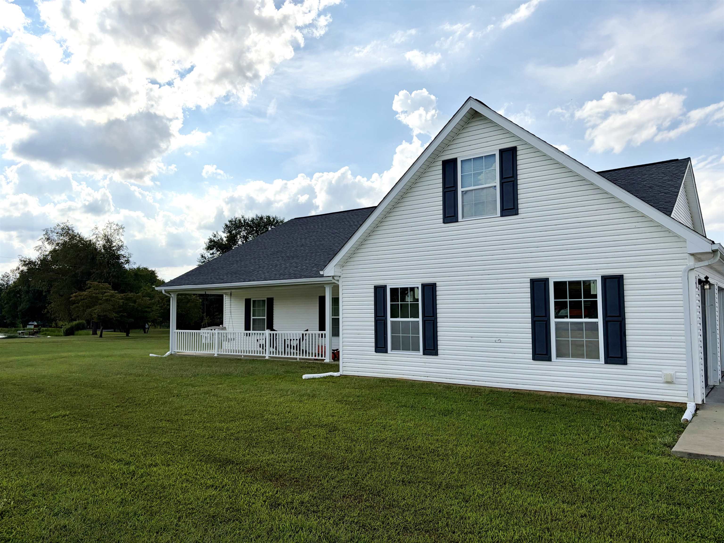 4853 N Pleasant Valley Rd.