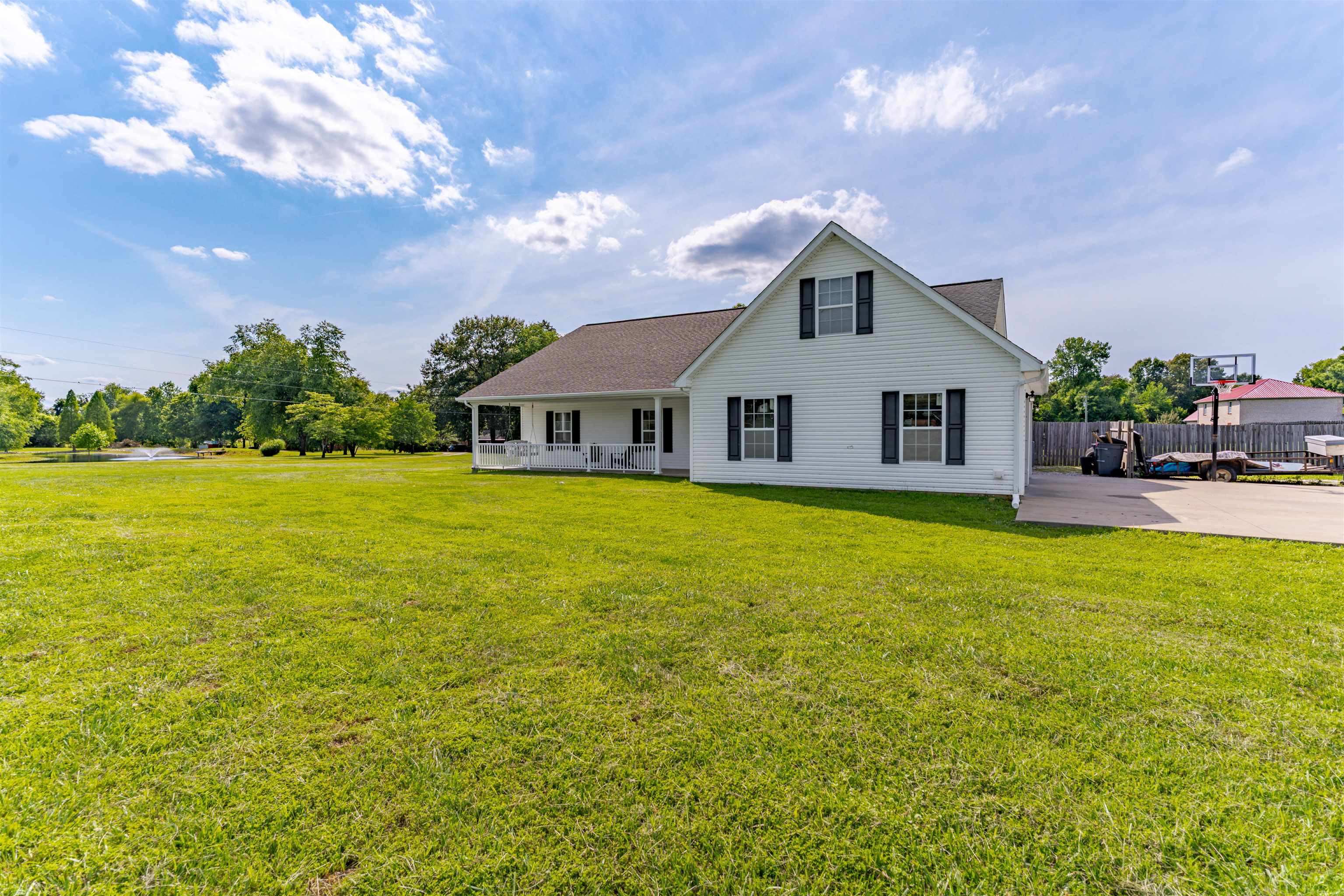 4853 N Pleasant Valley Rd.