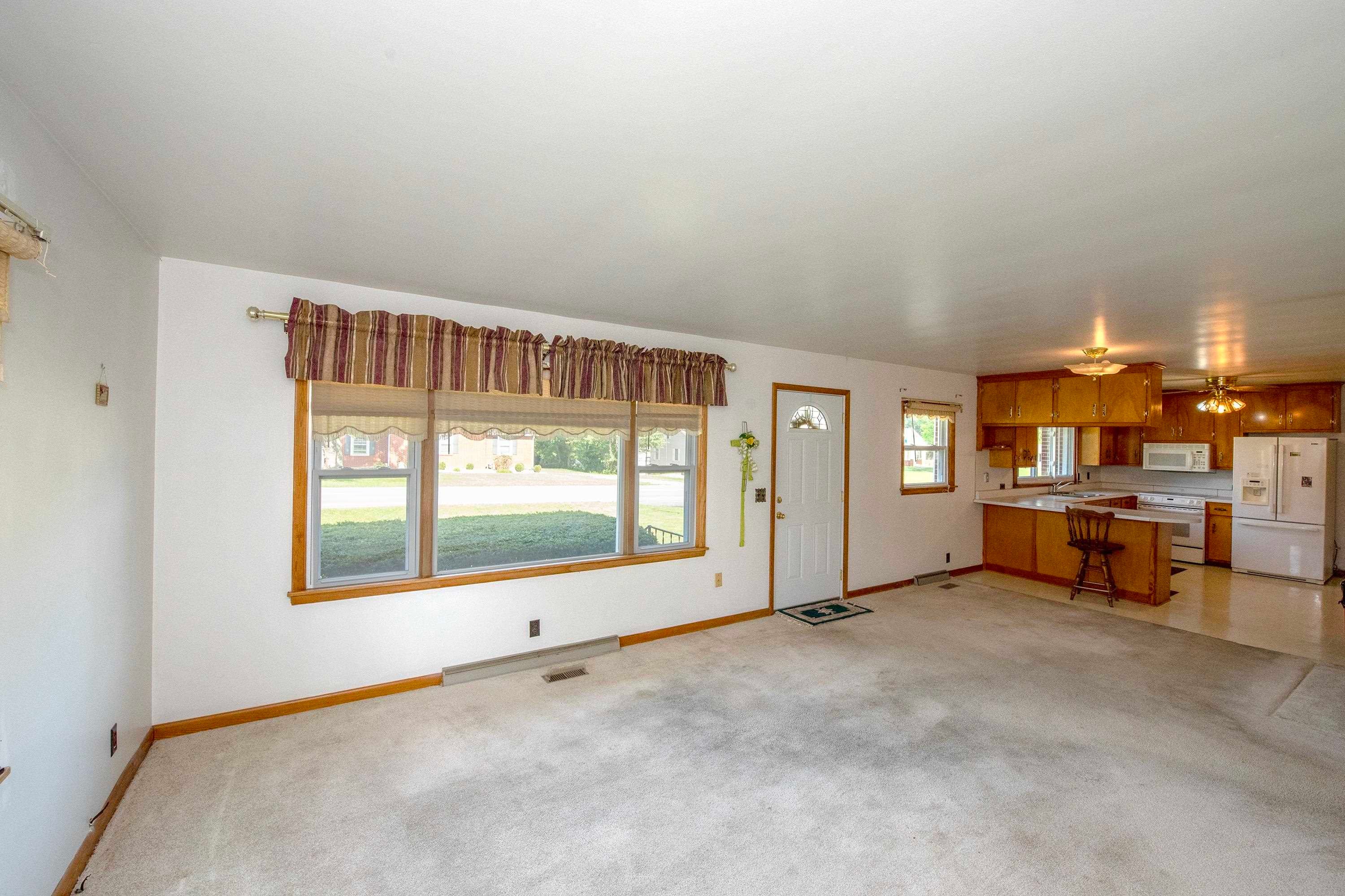 15577 US Hwy 41 Alt