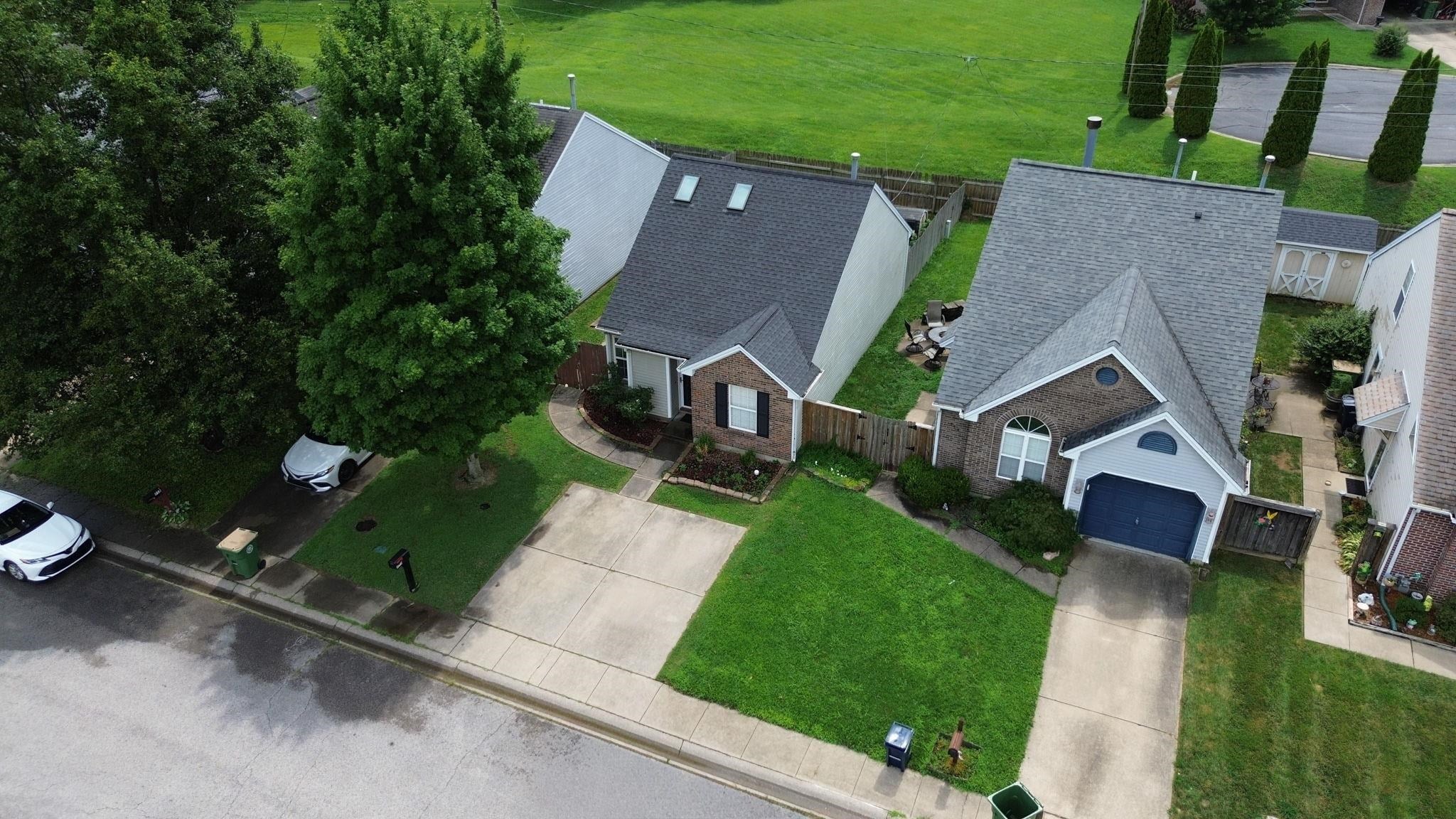 956 Millcreek Dr