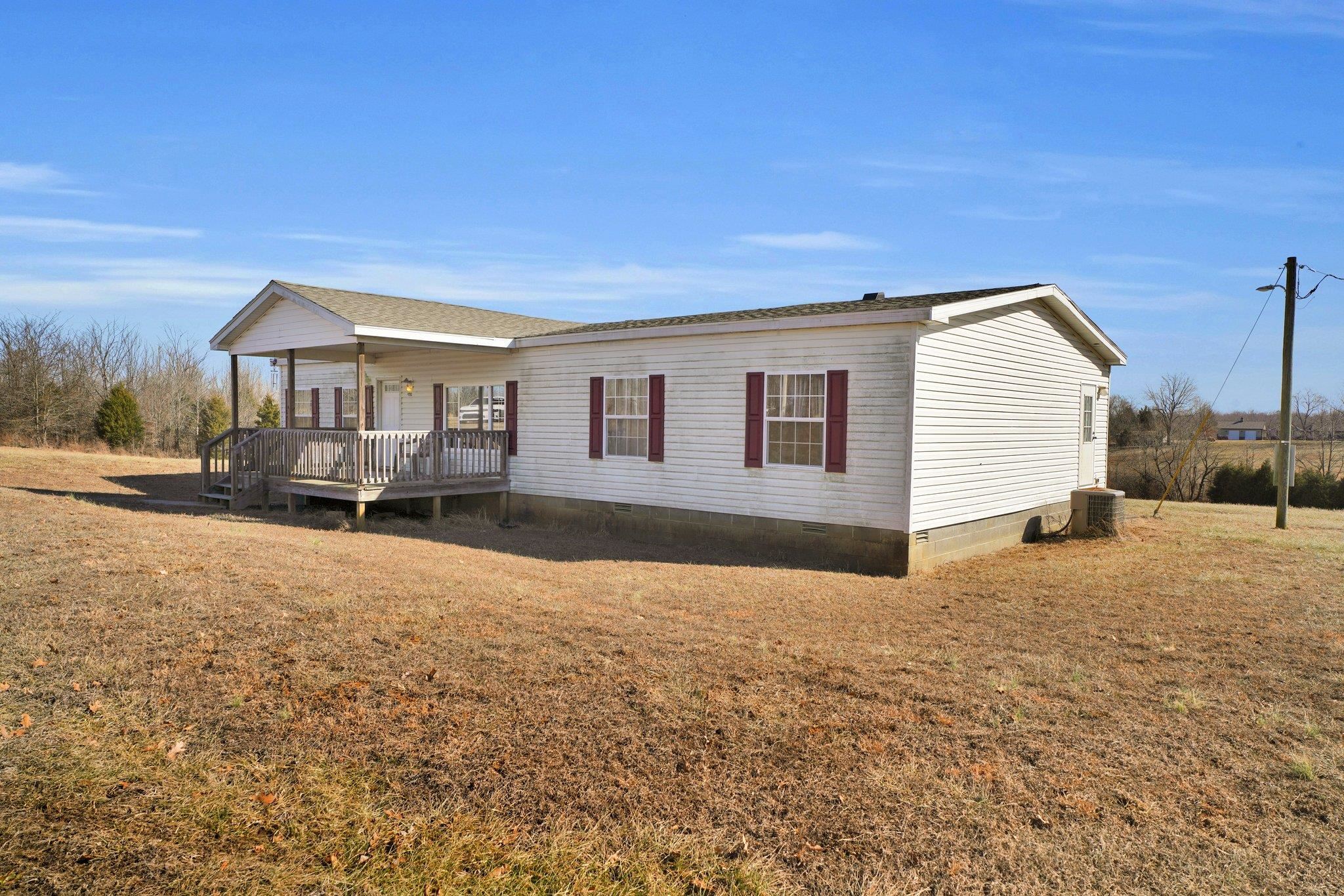 8869 Highway 293 S