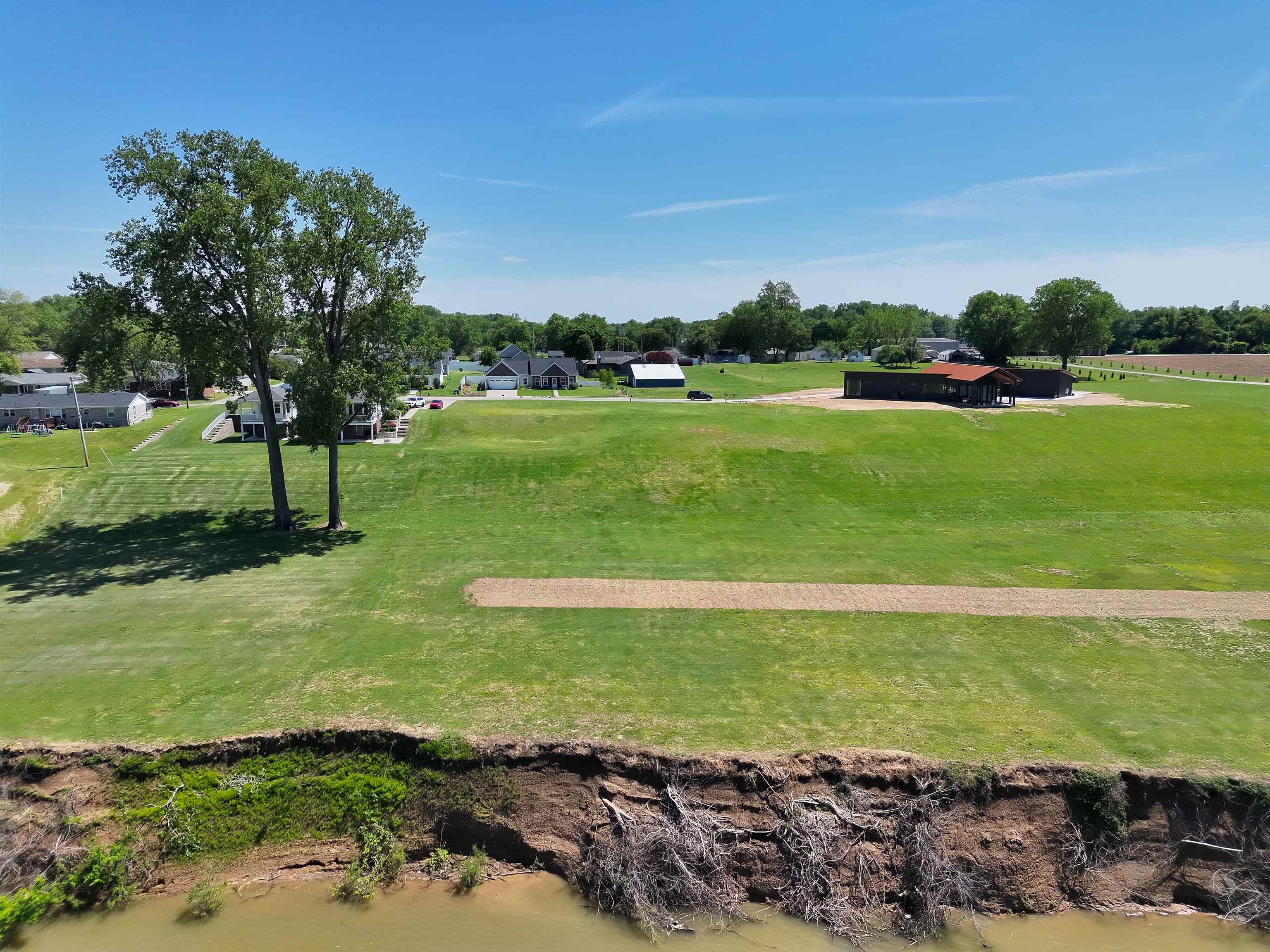 1709 Rivers Edge Dr. 1713 Rivers Edge Dr.