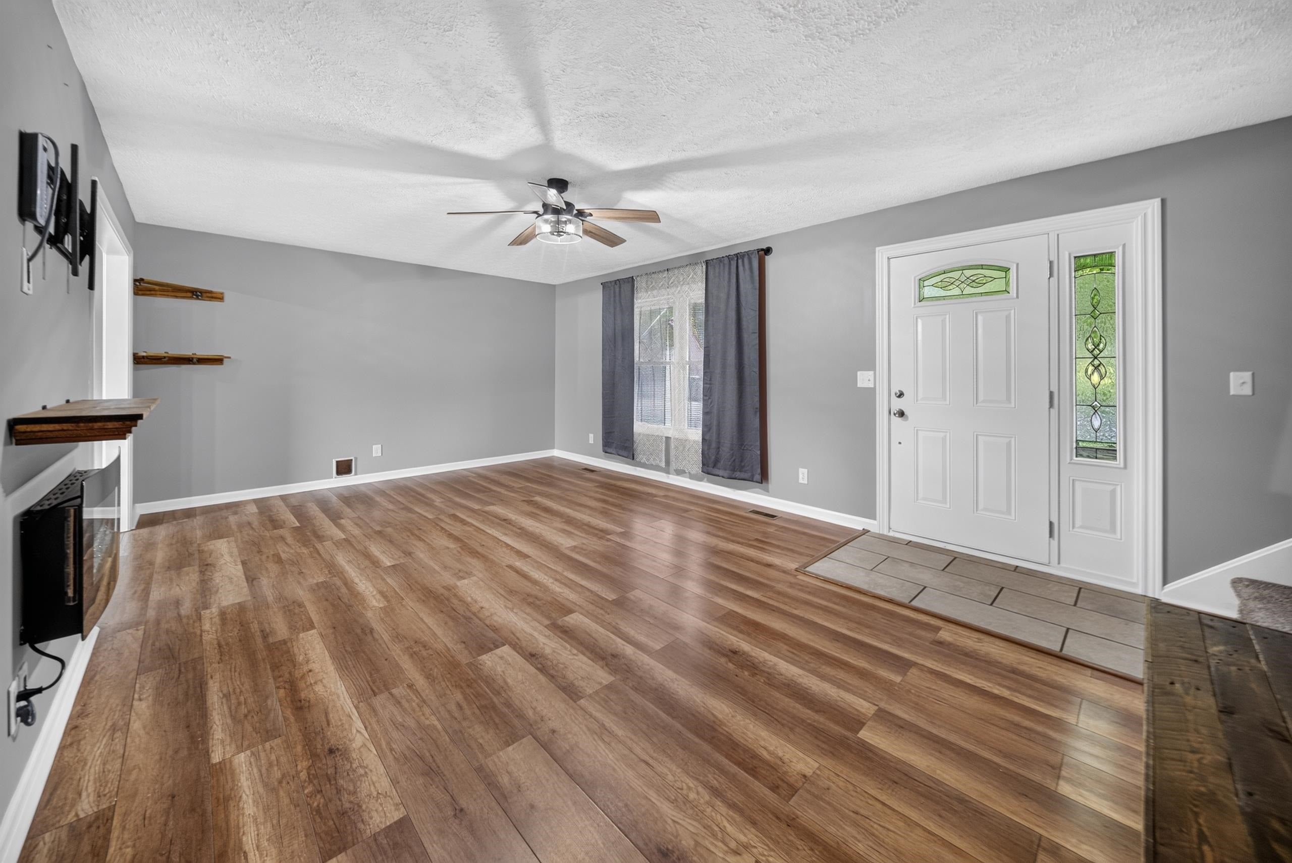 782 Sinclair Ave
